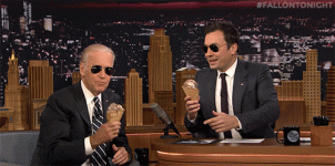 8rhfeb8z89ju.gif