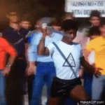 dehbtibo8dv2.gif
