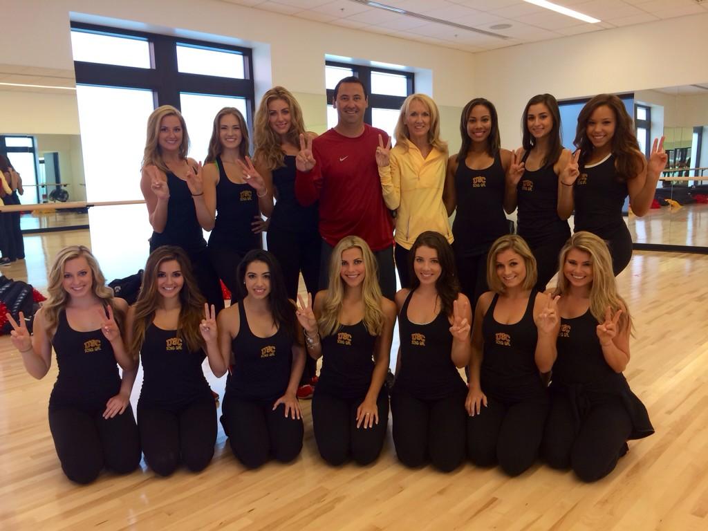 Bvlgf2bCMAEQiUC.jpg:large