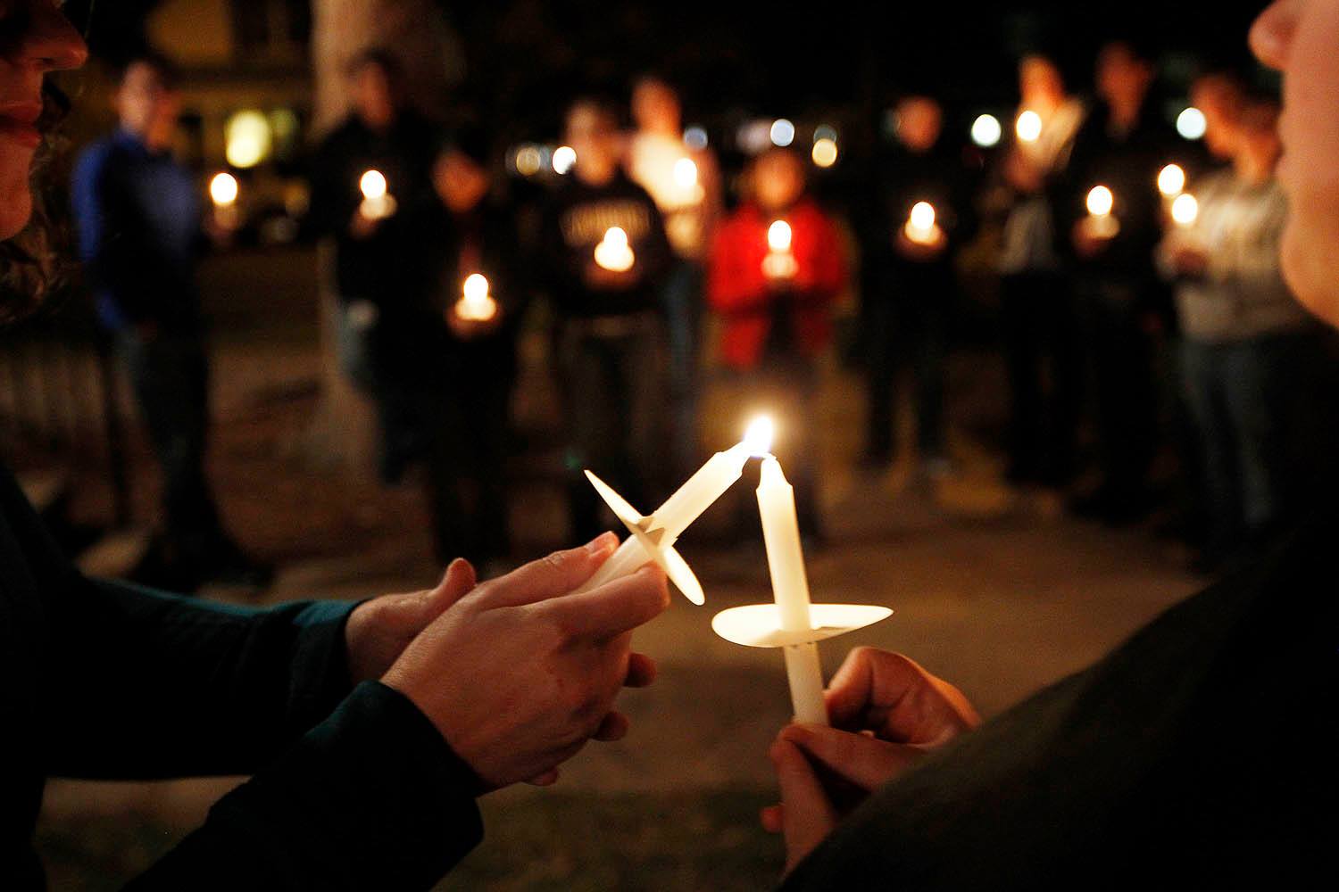 candlelight-vigil.jpg