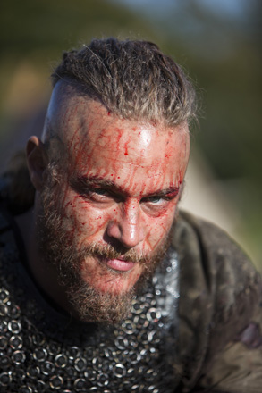 Ragnar-ragnar-lothbrok-34131736-293-440.jpg