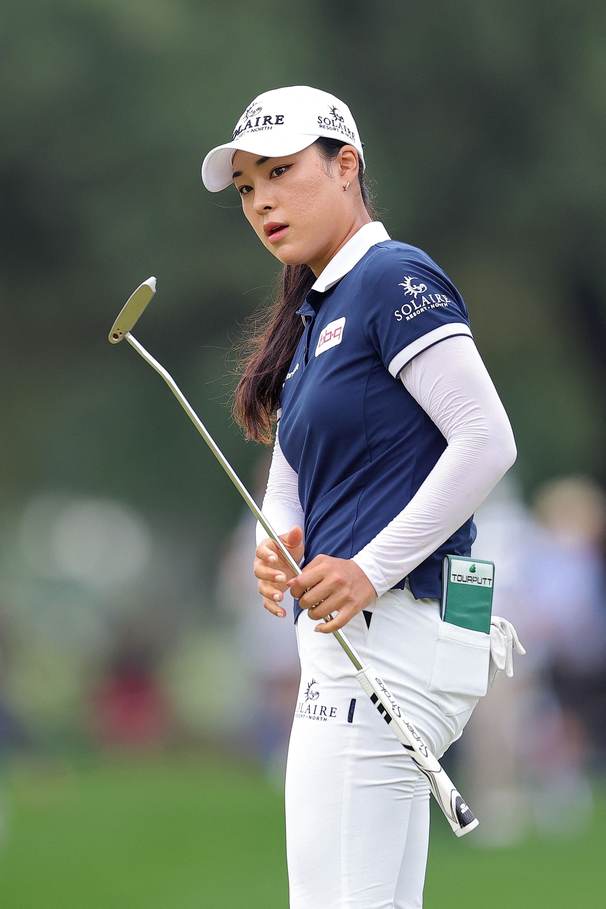 Yoon Ina putts during the fourth round of the Chevron Championship at Memorial Park Golf Course in Texas on the 26th (local time). AFP Yonhap - Seoul Economic Daily Sports News from South Korea
