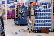 superstore-superstore-s1.gif