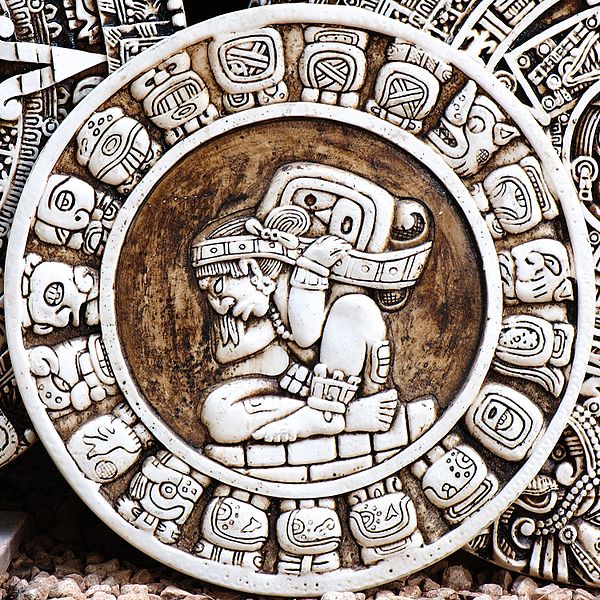600px-Mayan_Zodiac_Circle.jpg