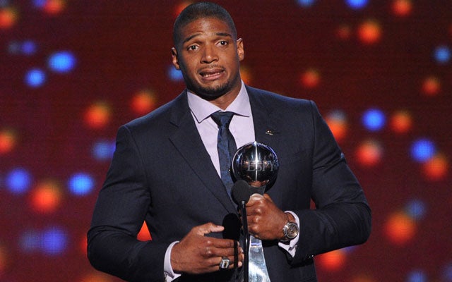 Michael_Sam_ESPYS_Speech_Arthur_Ashe_Courage_Award_Video.jpg