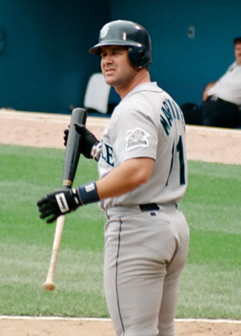 Edgar_Martinez_1997.jpg