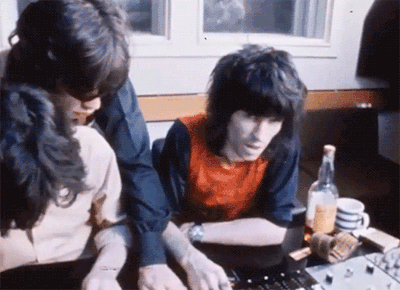 tumblr_odf1cbMZE21rpduwho1_400.gifv