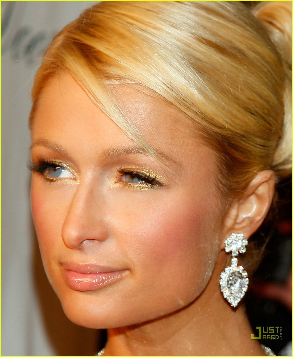 paris-hilton-orange-03.jpg