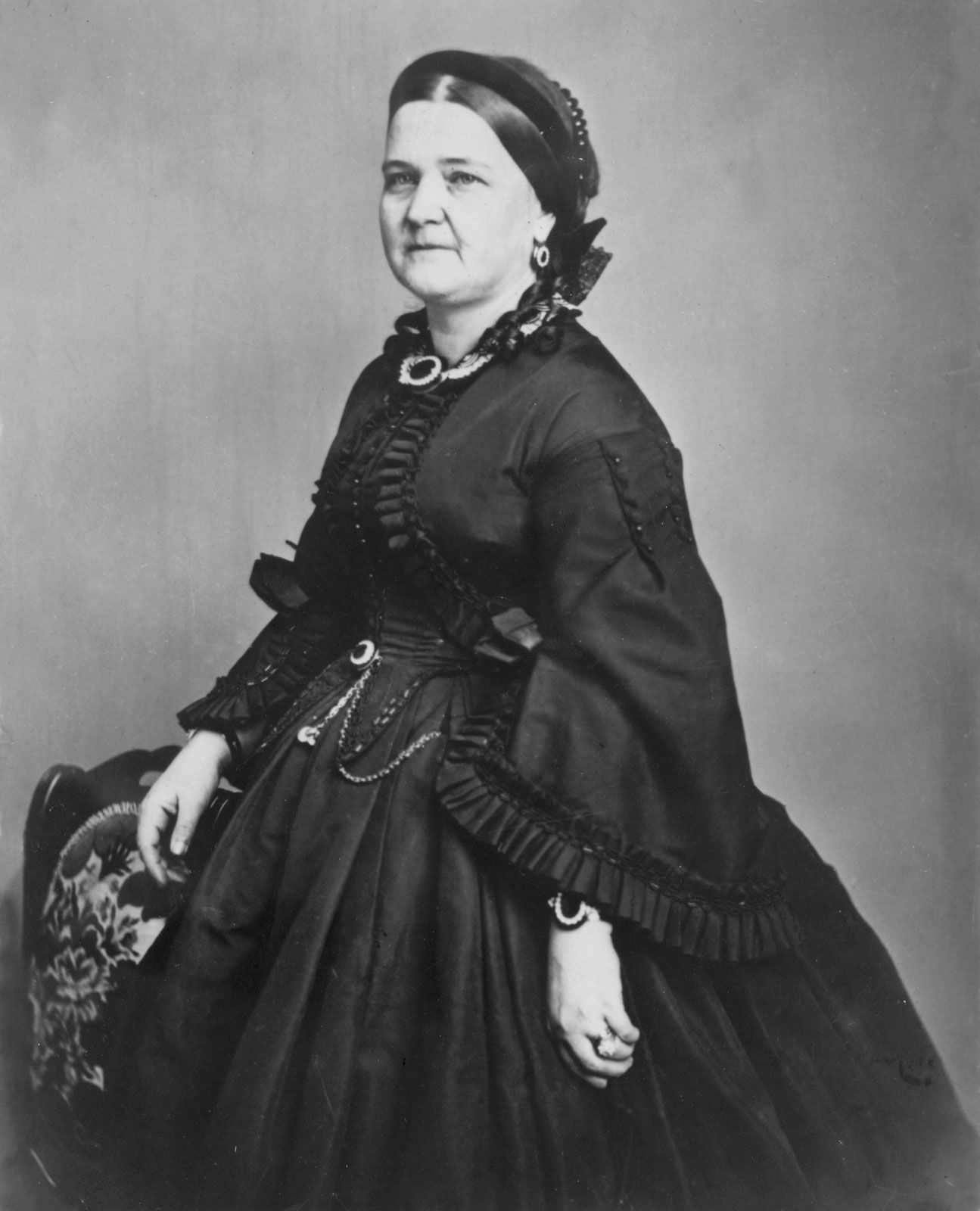 mary-todd-lincoln.jpg