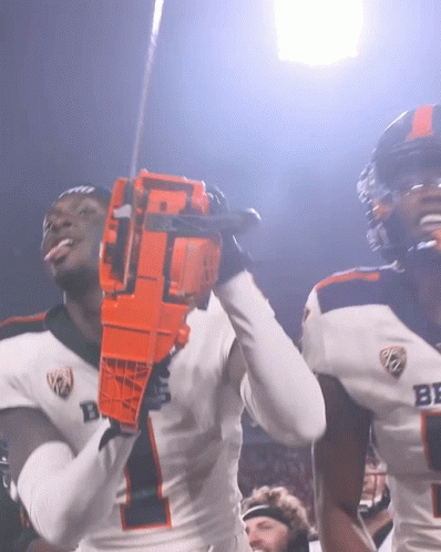 oregon-state-football.gif