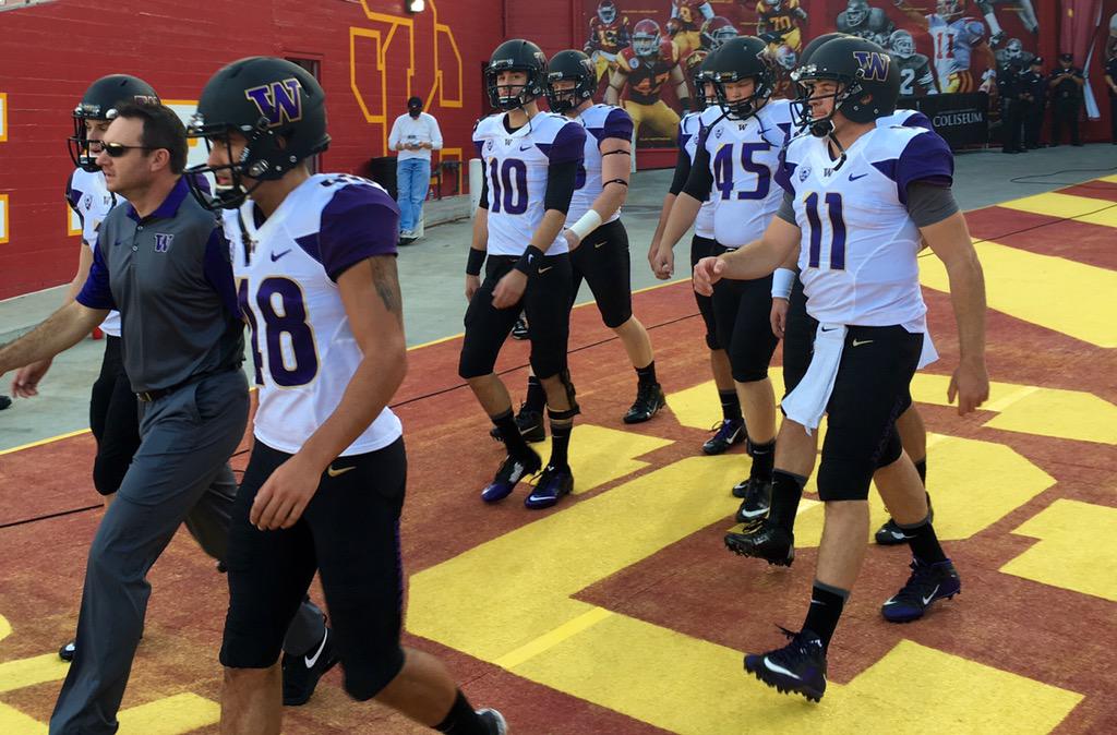 CQ1XQtFUEAAqwbw.jpg:large