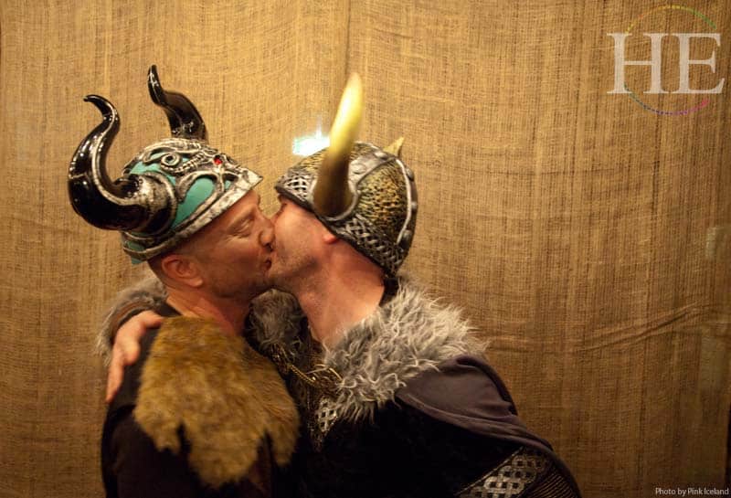 800x545-vv-iceland-viking-love.jpg
