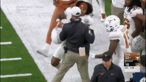texas-sucks-tom-herman.gif