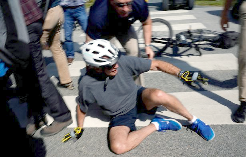 2022-biden-falls-off-bike.png