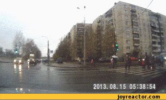 Russia-car-accident-gif-449632.gif