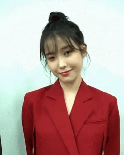 iu-wink.gif