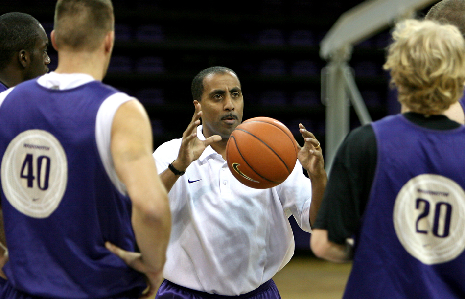 Lorenzo_Romar_UW_Hoops.jpg