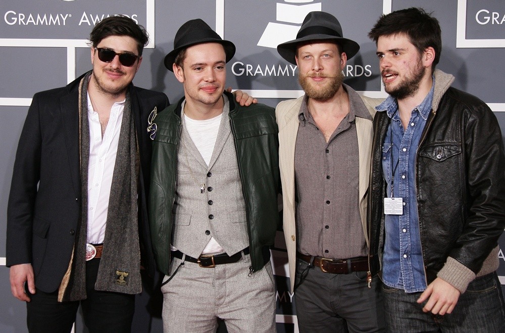 mumford-sons-55th-annual-grammy-awards-01.jpg
