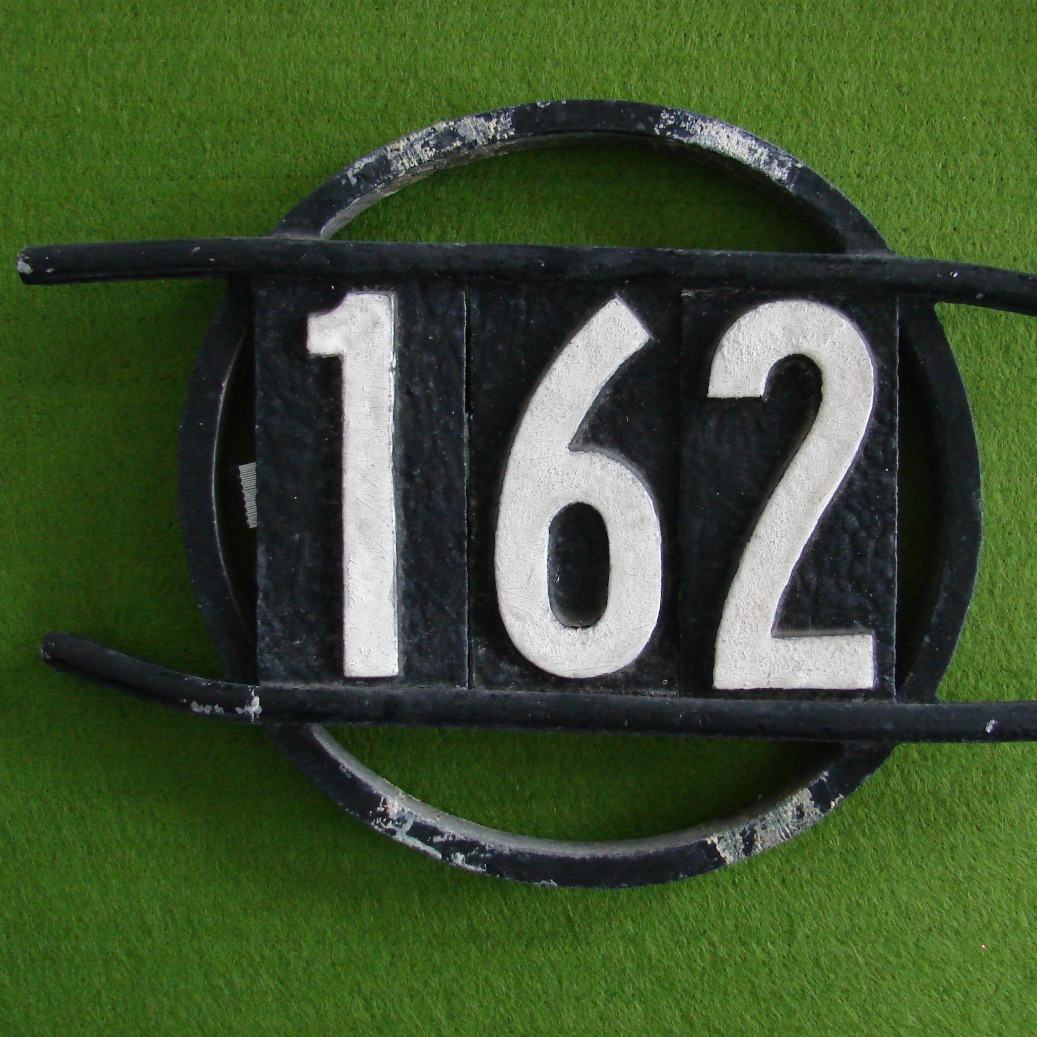 House_number_162.jpg