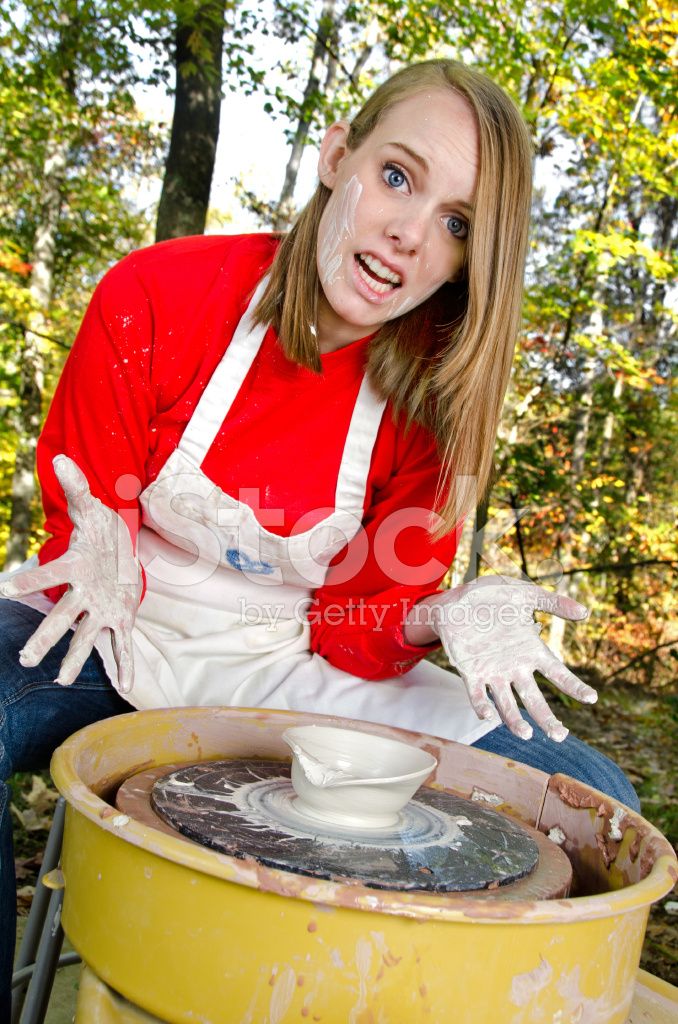 18464987-pottery-gone-bad.jpg