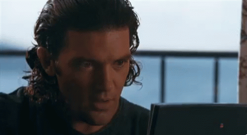 antonio-banderas-oh-282-29.gif