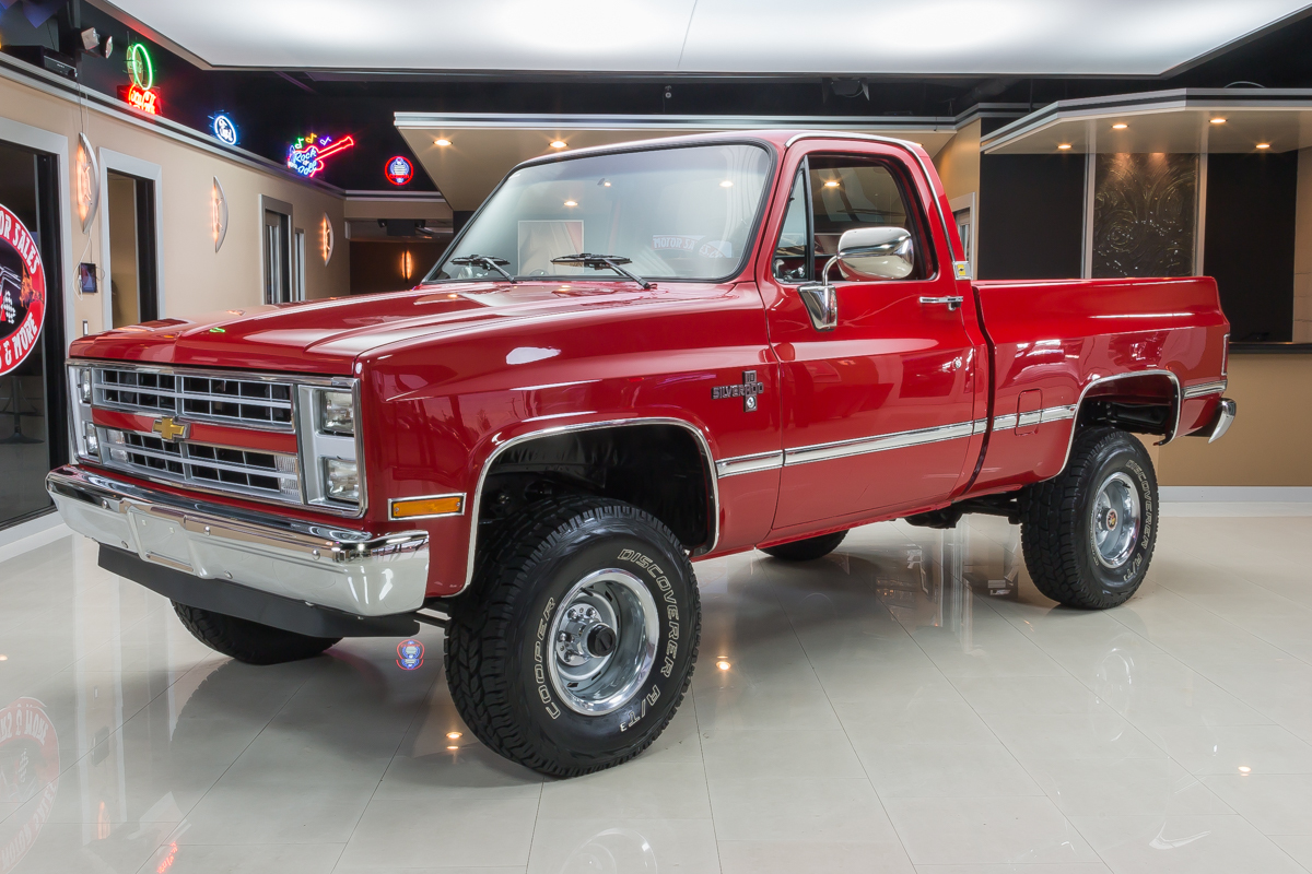 288726_1987_silverado__red_4018_n1.jpg