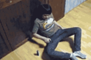 425abaa4b85a9cd76cba0321d6ff7d96.gif