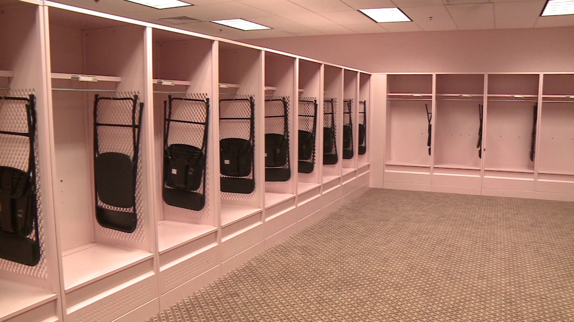 pink_locker_room.jpg