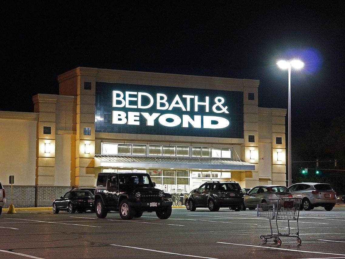 1280px-bed_bath_%26_beyond.jpg
