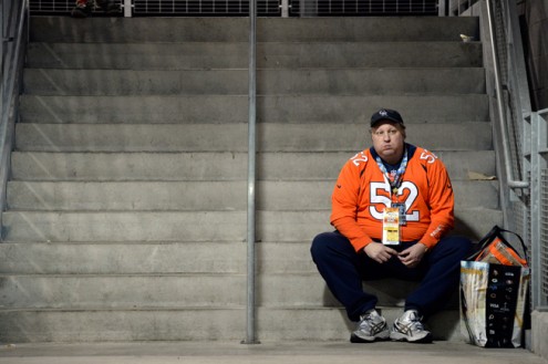broncos-fan-dejected-495x329.jpg