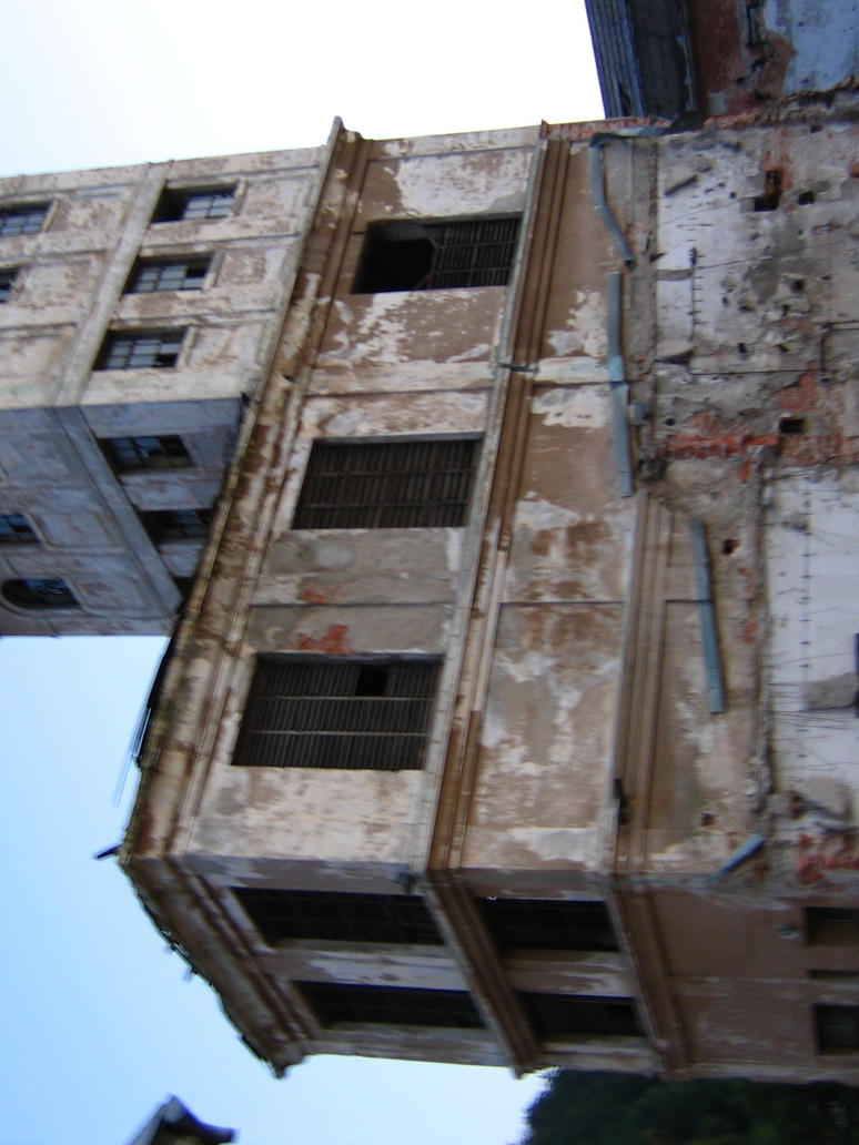 Abandoned_building_05_by_restmlinstock.jpg